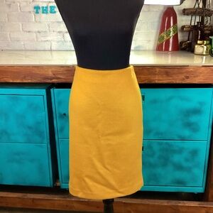 Talbots Women’s Pencil Skirt Size 6 Mustard Yellow Wool Blend Lined Skirt